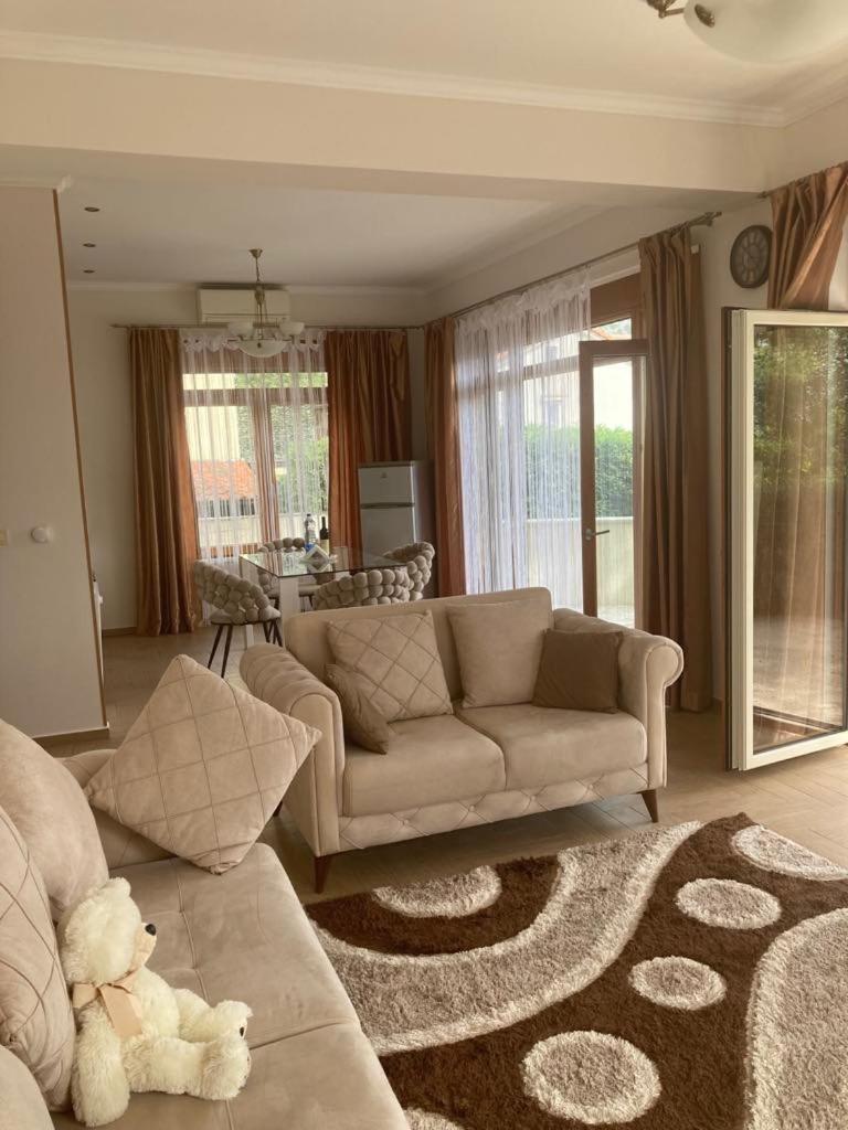 Apartments Villa Eden Kotor Ngoại thất bức ảnh